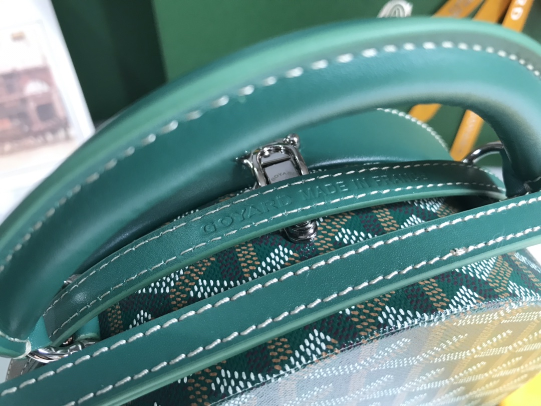 The Alto Hatbox Trunk Bag In Green